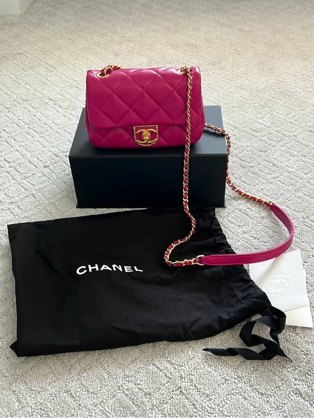 CHANEL Fuchsia Quilted Leather Small Flap Bag with Gold Chain